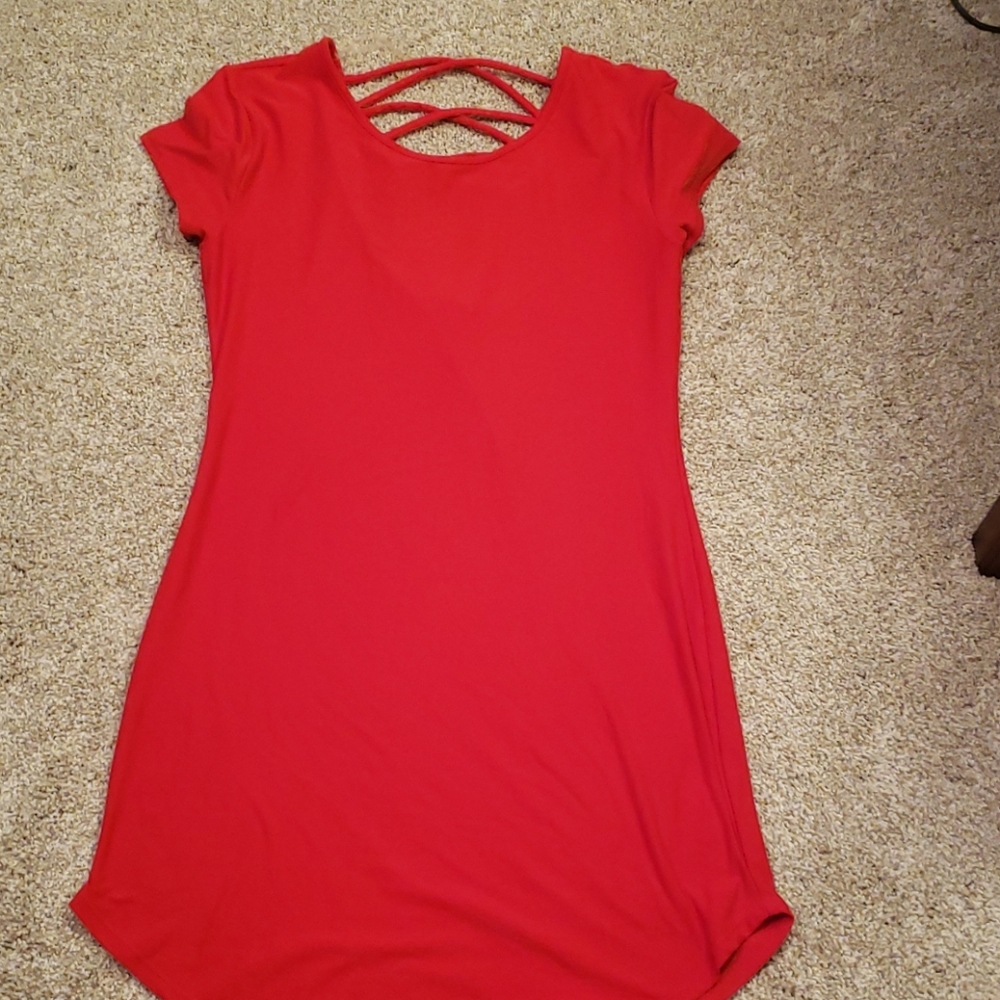 Red bodycon dress